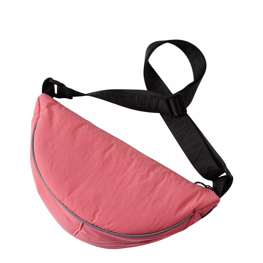 New NWT Free People Bulls Eye Sling Bag coral pink crossbody hike zipper new NWT